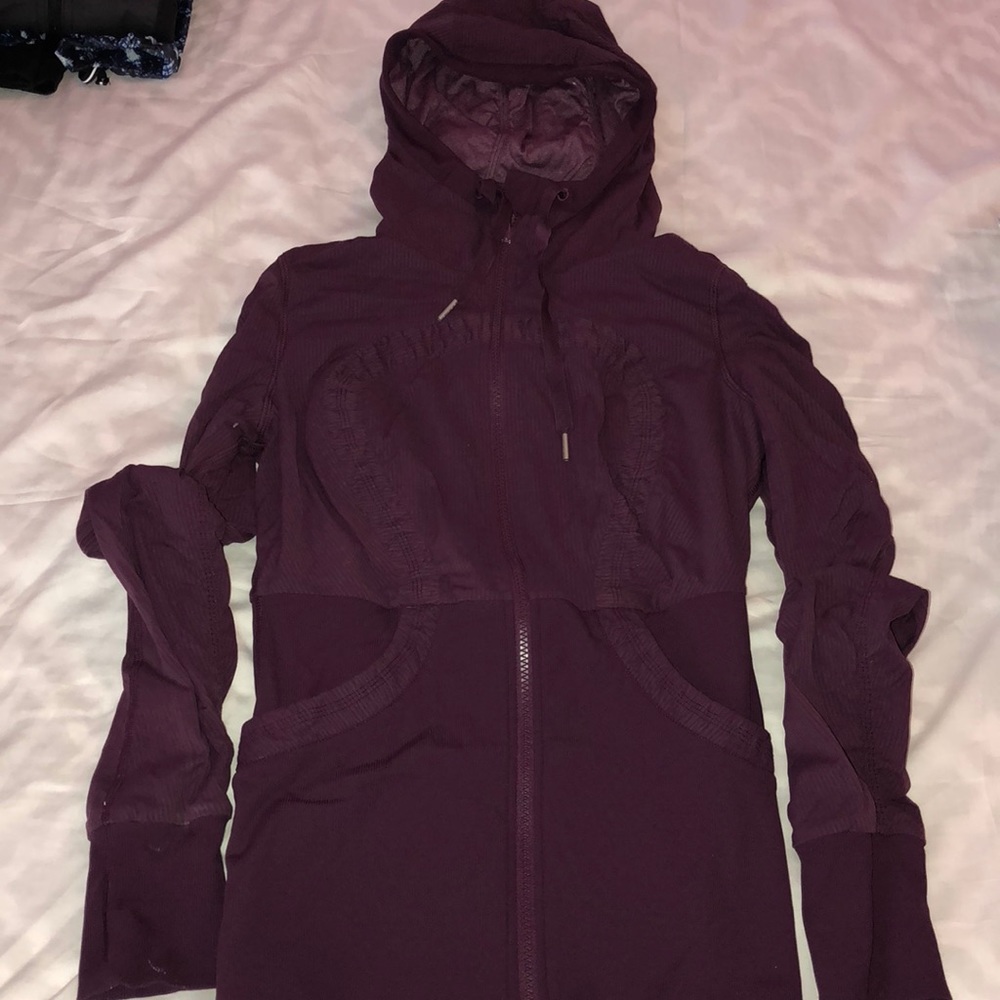Beautiful burgundy Lulu Lemon Zip up Sweater